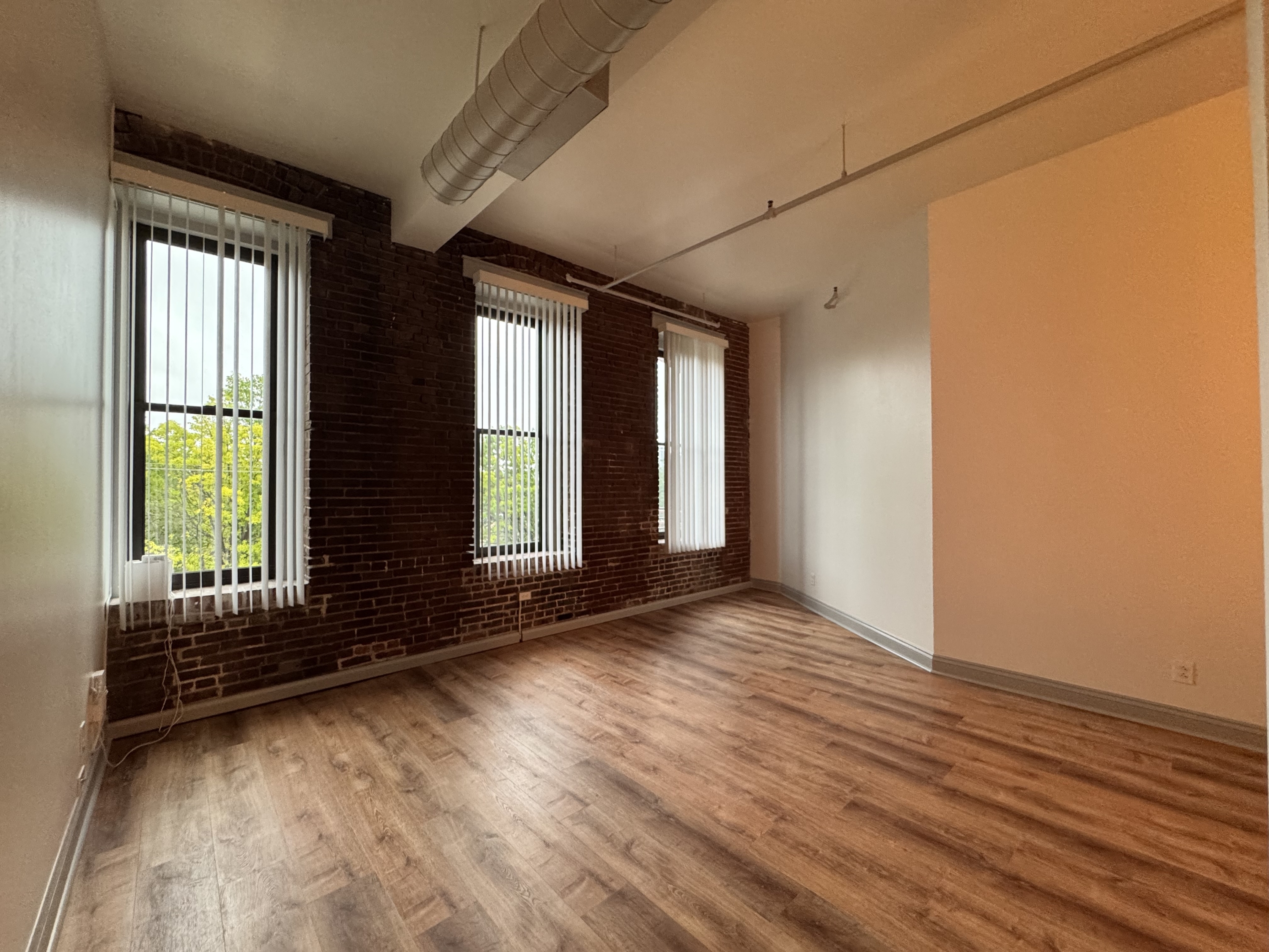 309 Delaware Street